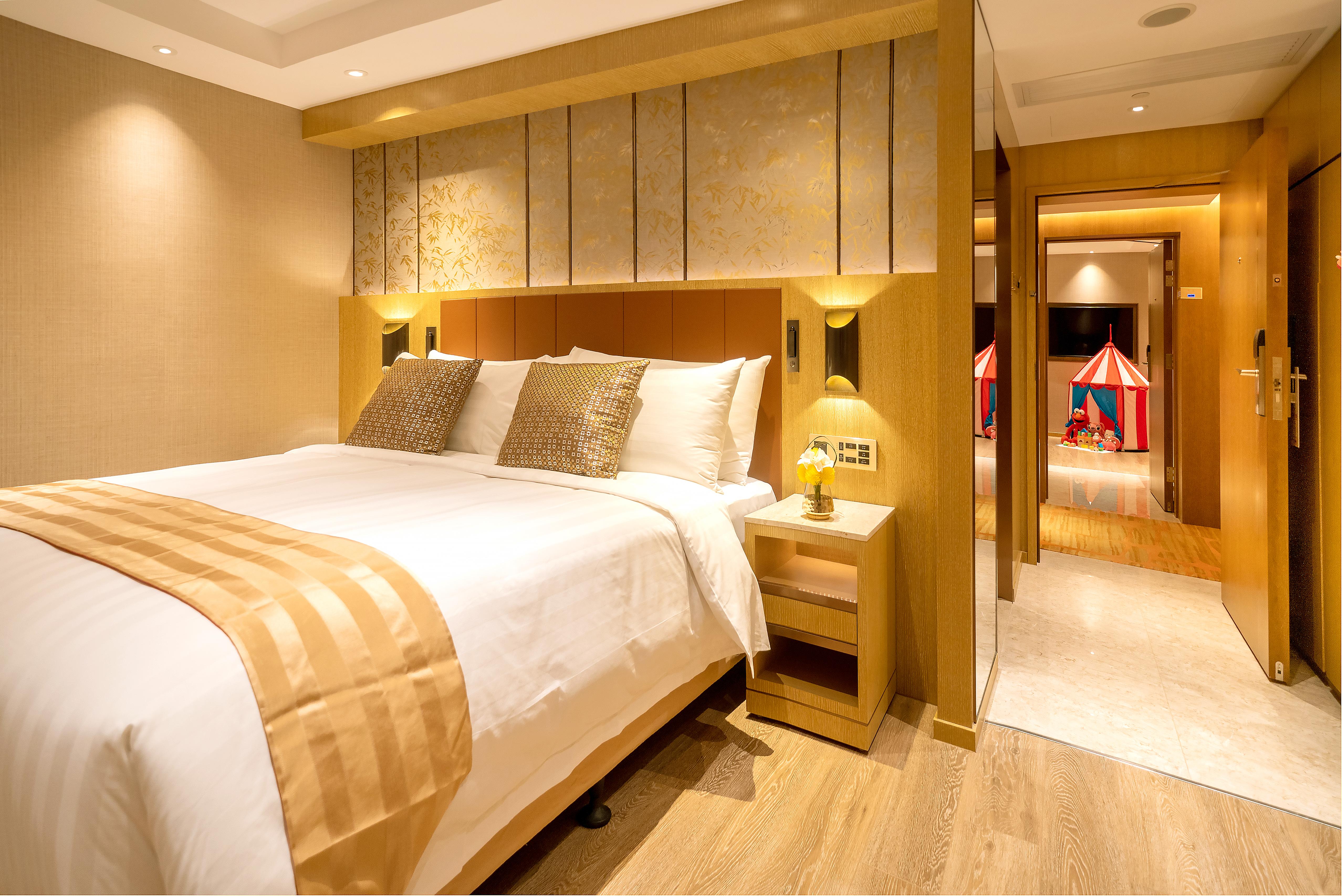 Grand Dragon Hotel Macau Exterior photo