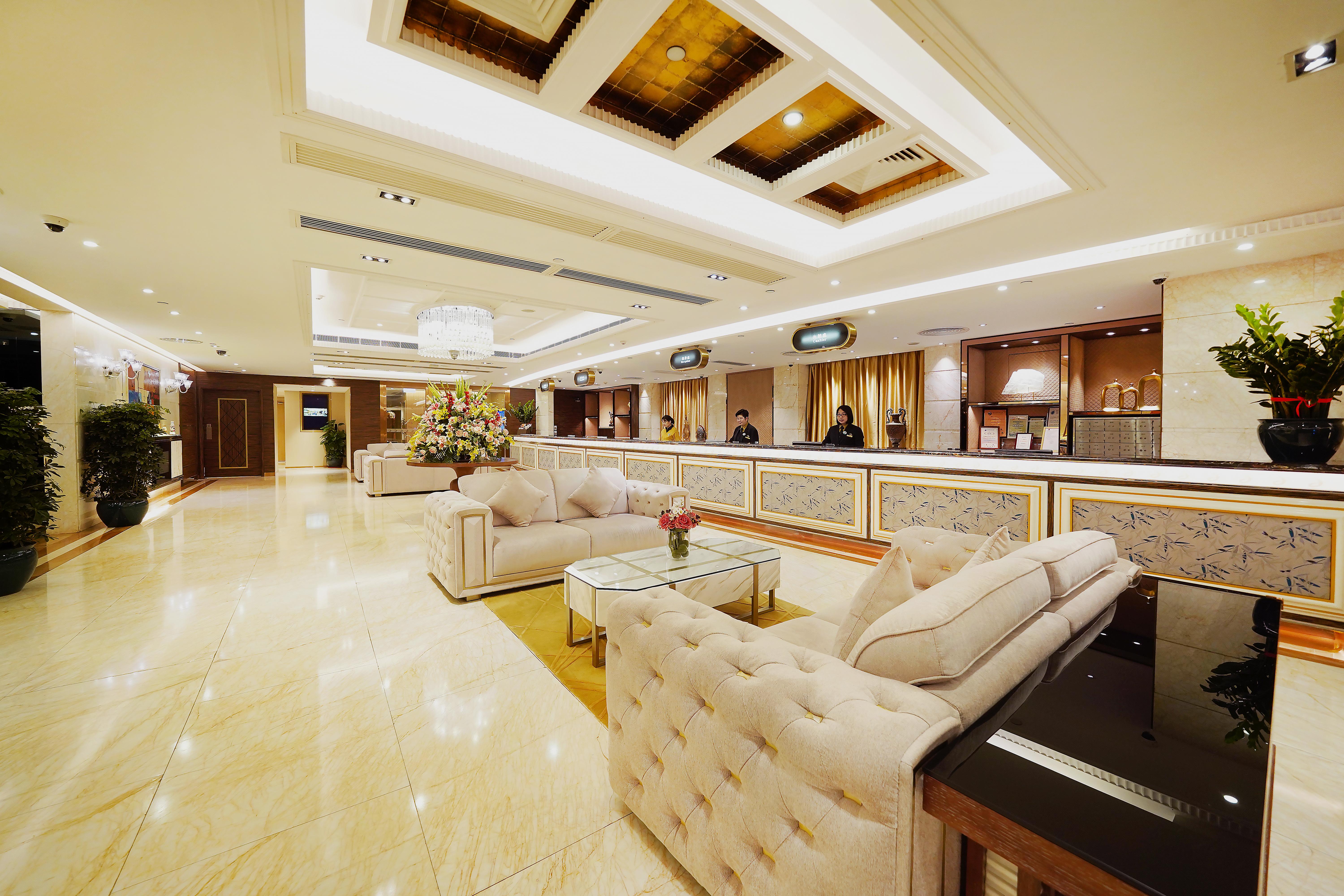 Grand Dragon Hotel Macau Exterior photo